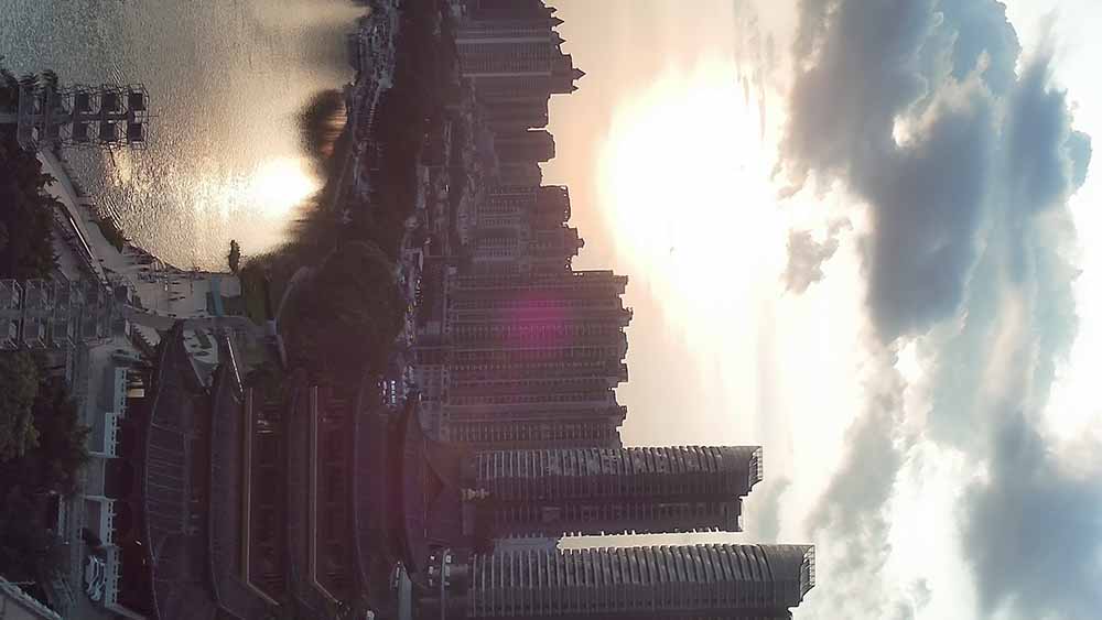 夕阳下的邕江